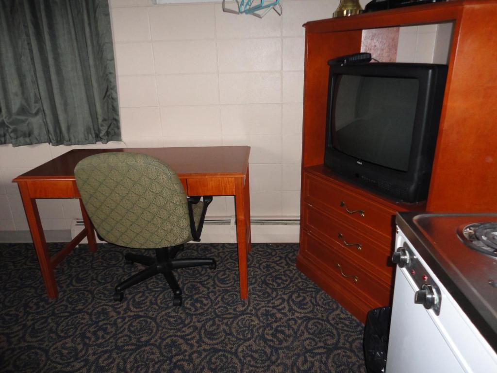 Matador Motel Drayton Valley Exterior photo