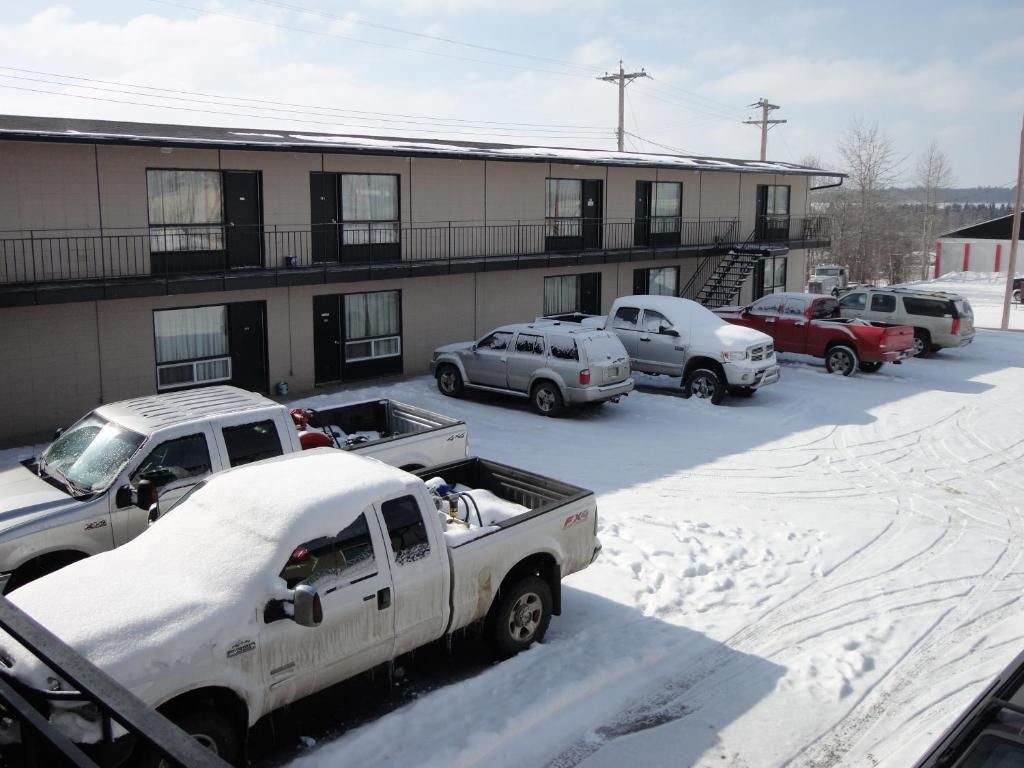 Matador Motel Drayton Valley Exterior photo